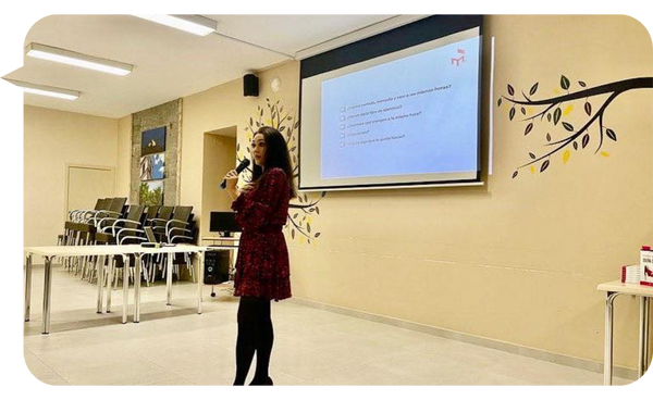 Renee Aguilar, conferencista para eventos corporativos sobre Psicología Aplicada