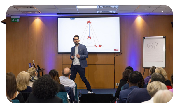 José Ucar, conferencista para eventos corporativos sobre Ventas Estratégicas