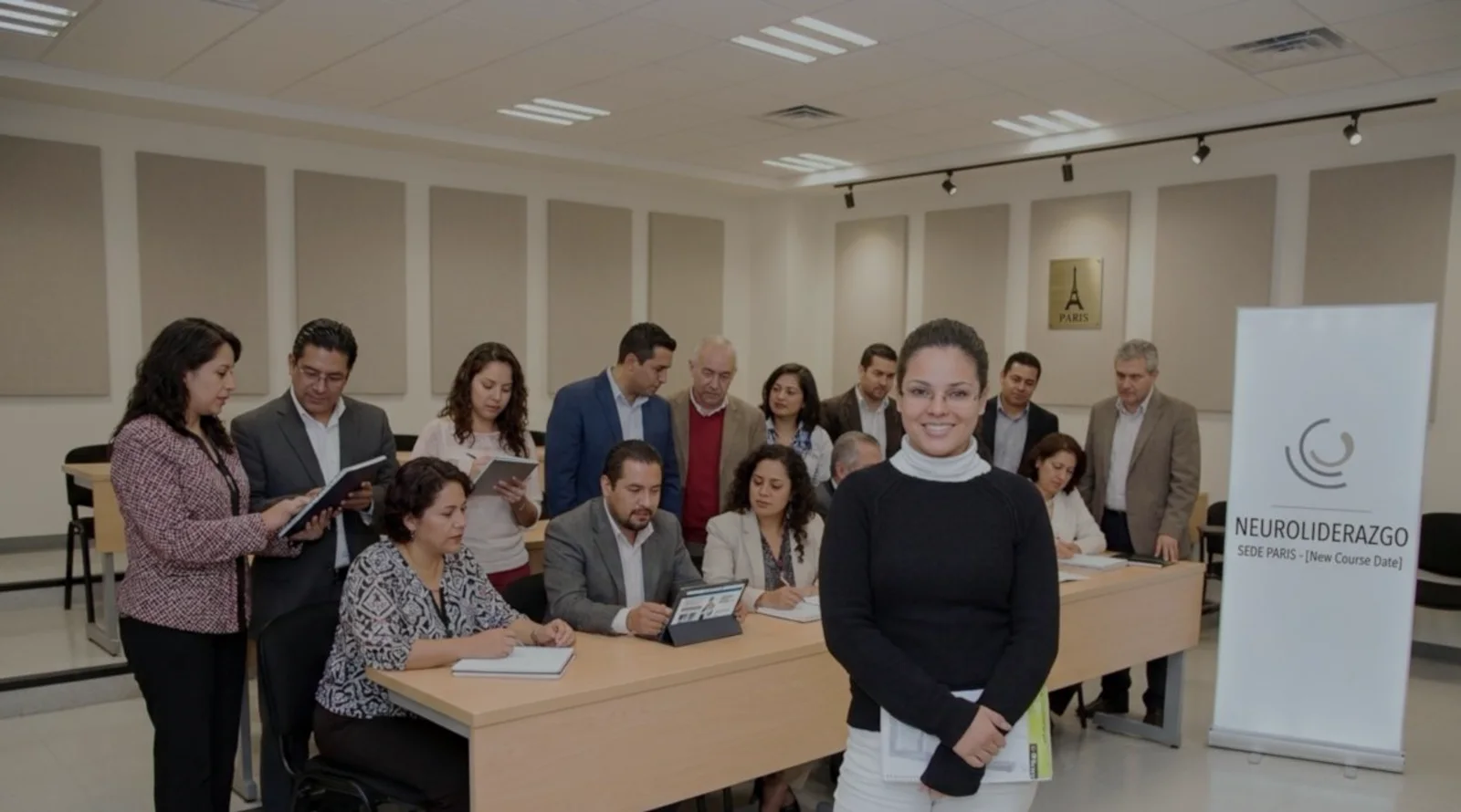 Verónica Campos durante una actividad profesional internacional en París.